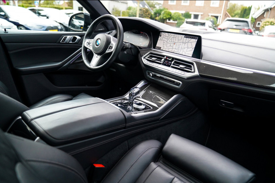 BMW X6 XDrive40i High Executive | Panorama | 360cam | Carbon | Adaptieve cruise control | Kristallen pook | 22 inch | Dealer onder