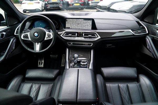 BMW X6 XDrive40i High Executive | Panorama | 360cam | Carbon | Adaptieve cruise control | Kristallen pook | 22 inch | Dealer onder