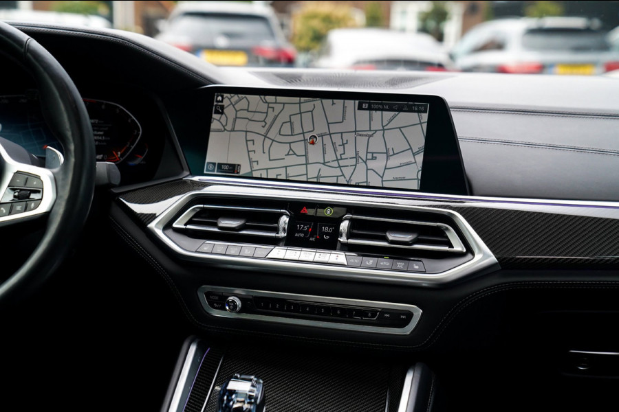 BMW X6 XDrive40i High Executive | Panorama | 360cam | Carbon | Adaptieve cruise control | Kristallen pook | 22 inch | Dealer onder