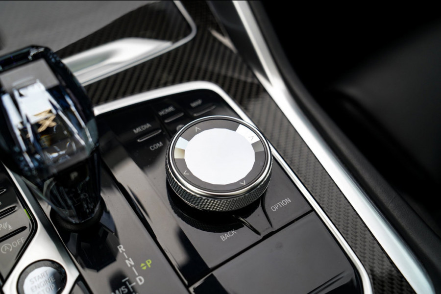 BMW X6 XDrive40i High Executive | Panorama | 360cam | Carbon | Adaptieve cruise control | Kristallen pook | 22 inch | Dealer onder