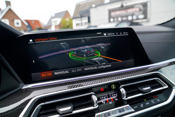 BMW X6 XDrive40i High Executive | Panorama | 360cam | Carbon | Adaptieve cruise control | Kristallen pook | 22 inch | Dealer onder
