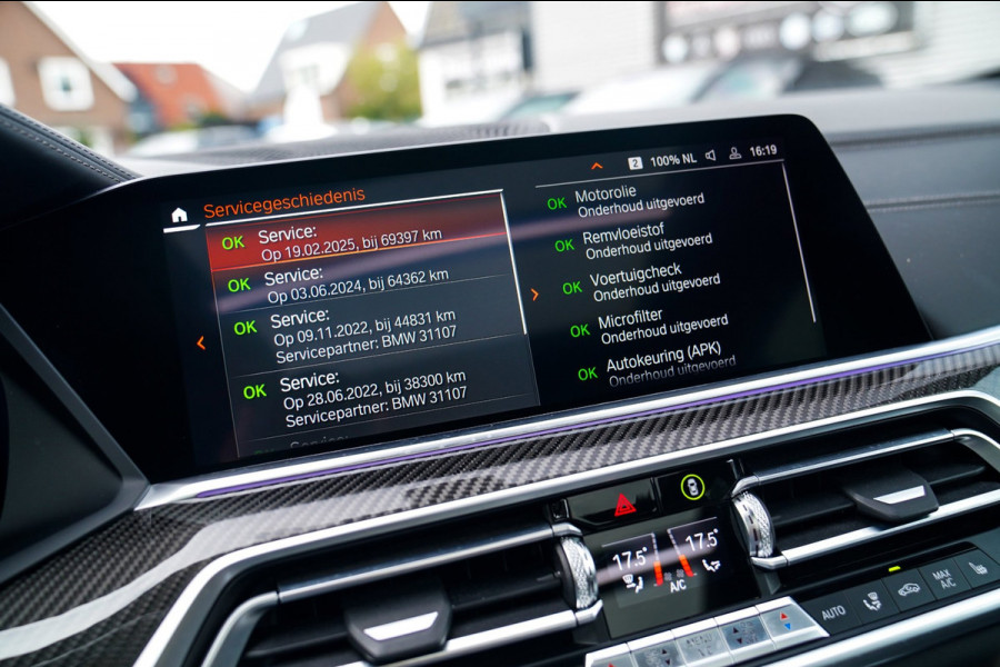 BMW X6 XDrive40i High Executive | Panorama | 360cam | Carbon | Adaptieve cruise control | Kristallen pook | 22 inch | Dealer onder