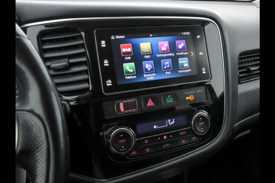 Mitsubishi Outlander 2.0 AWD (Plug-In) (INCL-BTW) Aut.*LEATHER-ALCANTARA | NAVI-FULLMAP | KEYLESS | DAB | CAMERA | ECC | CRUISE | CARPLAY | PRIVACY-GLASS | TOWBAR | SHIFTPADDLES | 16"ALU*