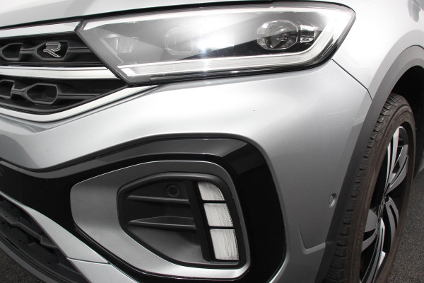 Volkswagen T-Roc 1.5 TSI 150pk DSG R-Line Navigatie Apple Carplay/Android Auto Parkeersensoren Camera Blind Spot Assist Adaptieve Cruise Control Elektrische achterklep Stoel- en stuurverwarming Climate Control Ledverlichting Virtual Cockpit