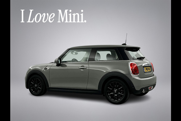 MINI 3-deurs 1.5 Classic Facelift Digital Cockpit/Carplay/Navi/Keyless entry/Park.sens