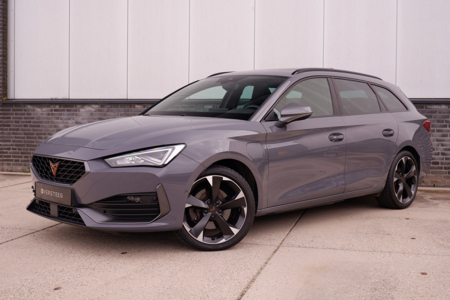 CUPRA Leon Sportstourer 1.4 e-Hybrid VZ Performance 245PK | Panoramadak | | Sfeerverlichting | Camera | Carplay | LED |
