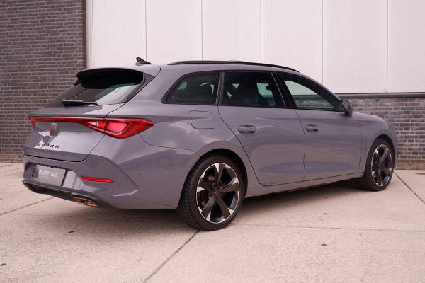 CUPRA Leon Sportstourer 1.4 e-Hybrid VZ Performance 245PK | Panoramadak | | Sfeerverlichting | Camera | Carplay | LED |