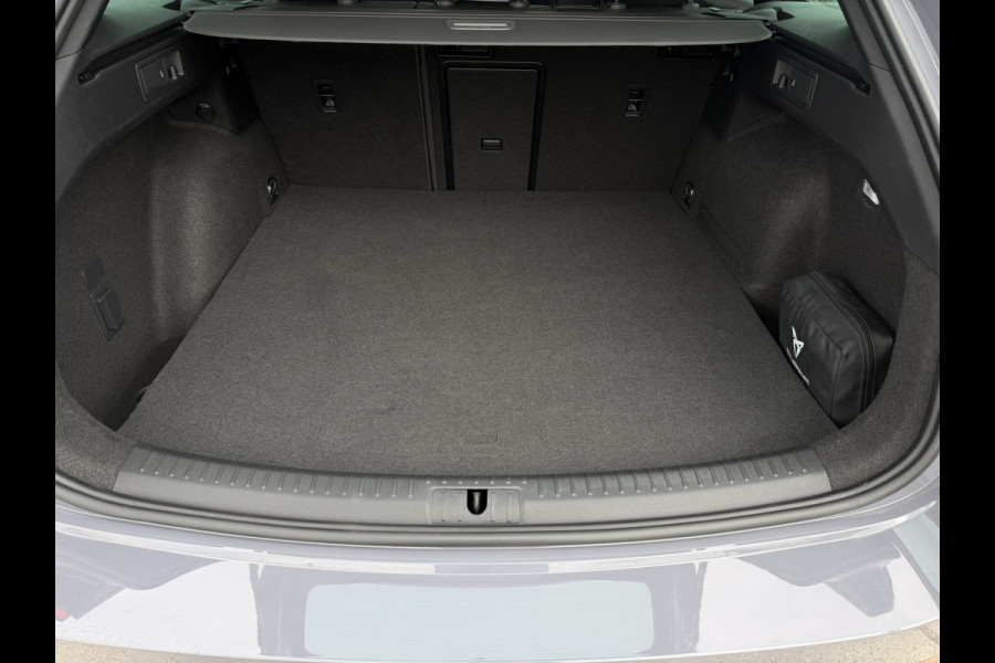 CUPRA Leon Sportstourer 1.4 e-Hybrid VZ Performance 245PK | Panoramadak | | Sfeerverlichting | Camera | Carplay | LED |
