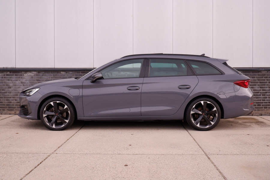 CUPRA Leon Sportstourer 1.4 e-Hybrid VZ Performance 245PK | Panoramadak | | Sfeerverlichting | Camera | Carplay | LED |