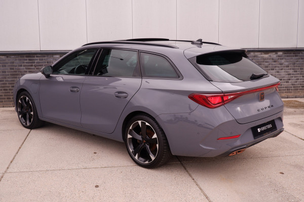 CUPRA Leon Sportstourer 1.4 e-Hybrid VZ Performance 245PK | Panoramadak | | Sfeerverlichting | Camera | Carplay | LED |
