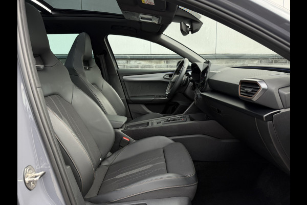 CUPRA Leon Sportstourer 1.4 e-Hybrid VZ Performance 245PK | Panoramadak | | Sfeerverlichting | Camera | Carplay | LED |