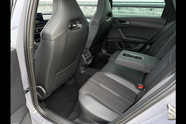 CUPRA Leon Sportstourer 1.4 e-Hybrid VZ Performance 245PK | Panoramadak | | Sfeerverlichting | Camera | Carplay | LED |