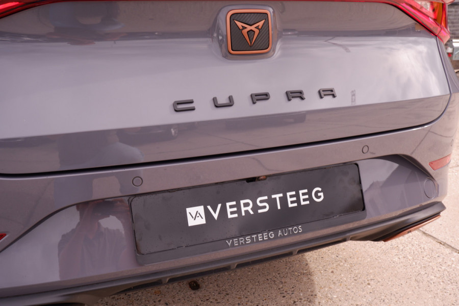 CUPRA Leon Sportstourer 1.4 e-Hybrid VZ Performance 245PK | Panoramadak | | Sfeerverlichting | Camera | Carplay | LED |