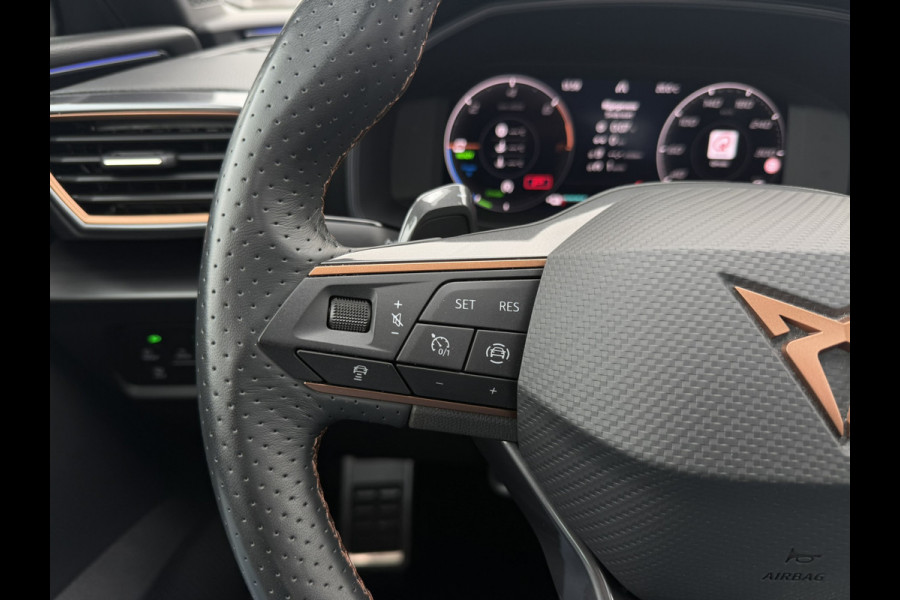 CUPRA Leon Sportstourer 1.4 e-Hybrid VZ Performance 245PK | Panoramadak | | Sfeerverlichting | Camera | Carplay | LED |