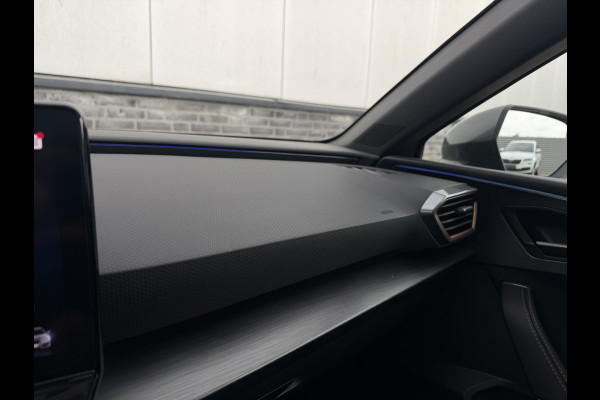 CUPRA Leon Sportstourer 1.4 e-Hybrid VZ Performance 245PK | Panoramadak | | Sfeerverlichting | Camera | Carplay | LED |