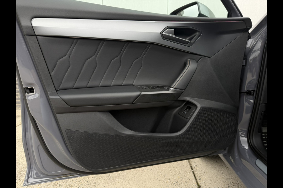 CUPRA Leon Sportstourer 1.4 e-Hybrid VZ Performance 245PK | Panoramadak | | Sfeerverlichting | Camera | Carplay | LED |