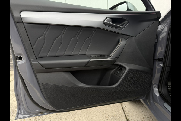 CUPRA Leon Sportstourer 1.4 e-Hybrid VZ Performance 245PK | Panoramadak | | Sfeerverlichting | Camera | Carplay | LED |