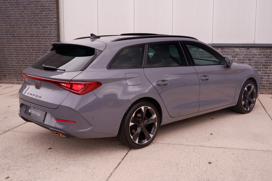CUPRA Leon Sportstourer 1.4 e-Hybrid VZ Performance 245PK | Panoramadak | | Sfeerverlichting | Camera | Carplay | LED |