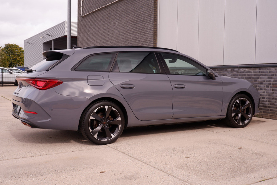 CUPRA Leon Sportstourer 1.4 e-Hybrid VZ Performance 245PK | Panoramadak | | Sfeerverlichting | Camera | Carplay | LED |