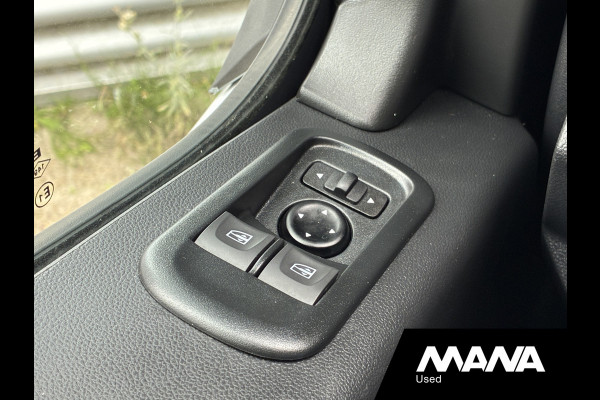 Renault Master T35 2.3 dCi 135 L2H2 Airco Sensoren Radio Bluetooth