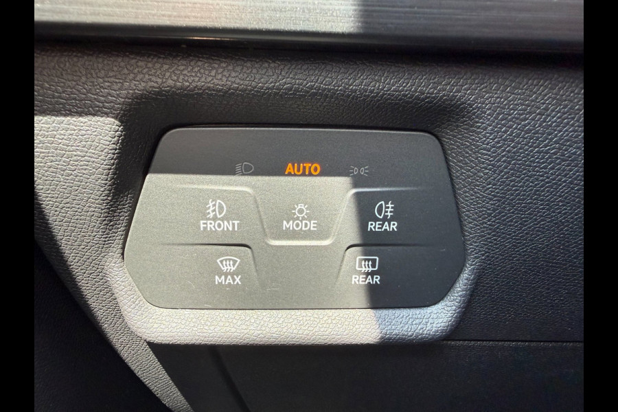 CUPRA Leon Sportstourer 1.4 e-Hybrid PHEV 245pk VZ * Navigatiesysteem * AUTOMAAT * Stoelverwarming * Virtual Cockpit *