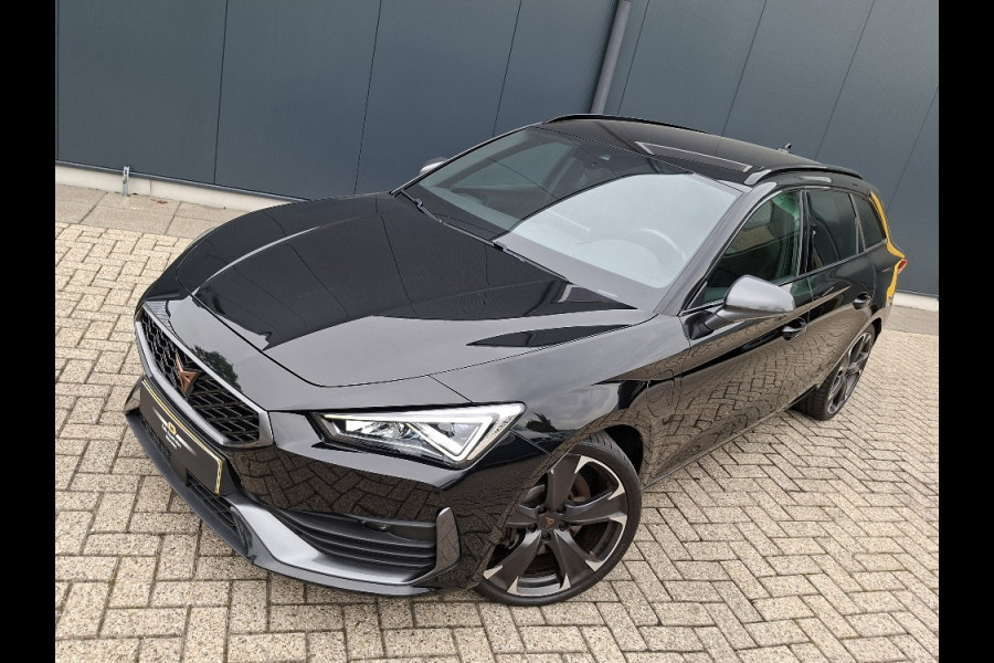 CUPRA Leon Sportstourer 1.4 e-Hybrid PHEV 245pk VZ * Navigatiesysteem * AUTOMAAT * Stoelverwarming * Virtual Cockpit *