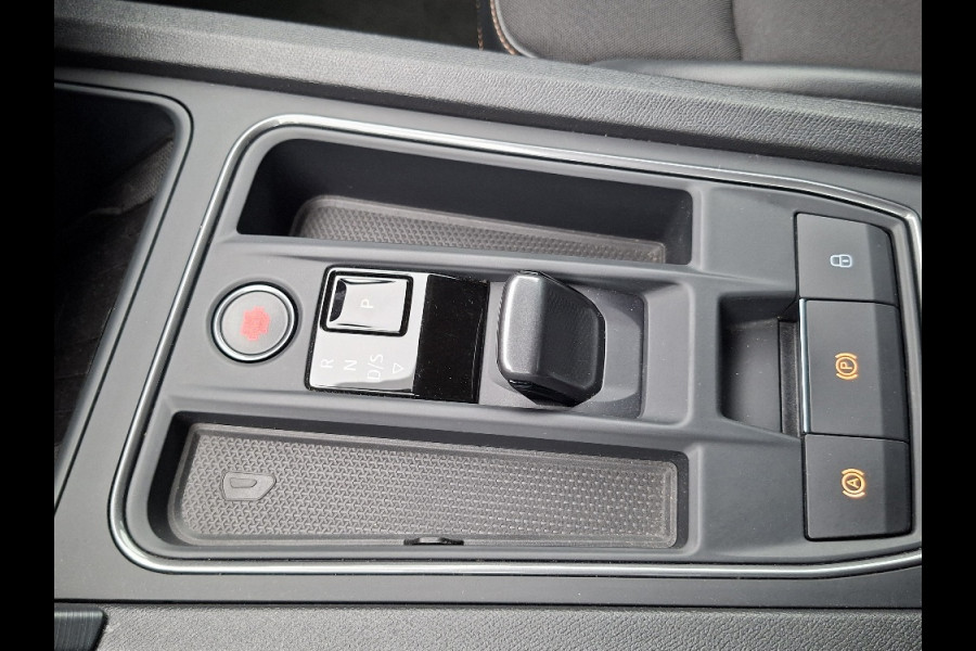 CUPRA Leon Sportstourer 1.4 e-Hybrid PHEV 245pk VZ * Navigatiesysteem * AUTOMAAT * Stoelverwarming * Virtual Cockpit *