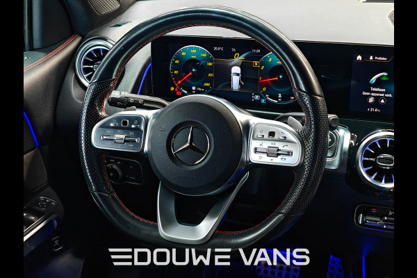Mercedes-Benz Glb 200 Automaat Panorama AMG-Line Trekhaak Ambiente Verli. Stoelverw. Navi Night Pakket
