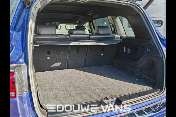 Mercedes-Benz Glb 200 Automaat Panorama AMG-Line Trekhaak Ambiente Verli. Stoelverw. Navi Night Pakket
