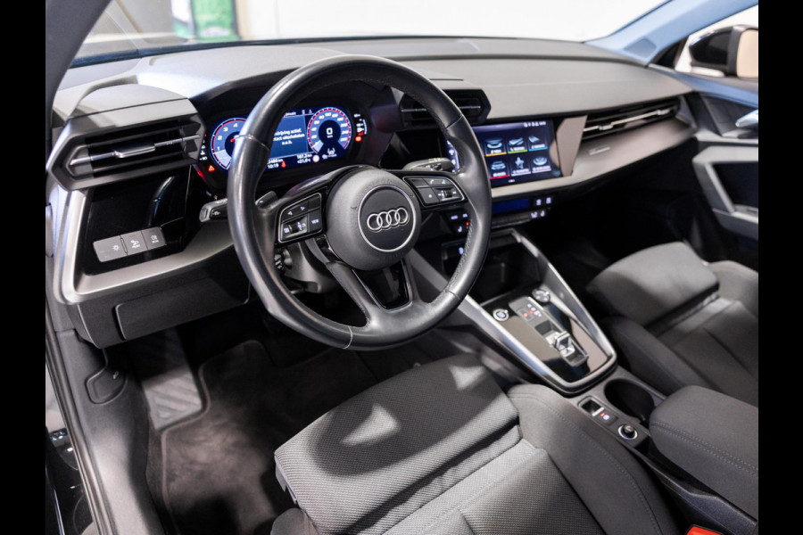 Audi A3 Sportback 35 TFSI Advanced edition / 150pk / NAP / Stoelverwarming / Adaptieve cruise control / Sportstoelen /
