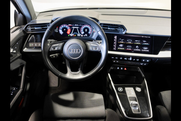 Audi A3 Sportback 35 TFSI Advanced edition / 150pk / NAP / Stoelverwarming / Adaptieve cruise control / Sportstoelen /