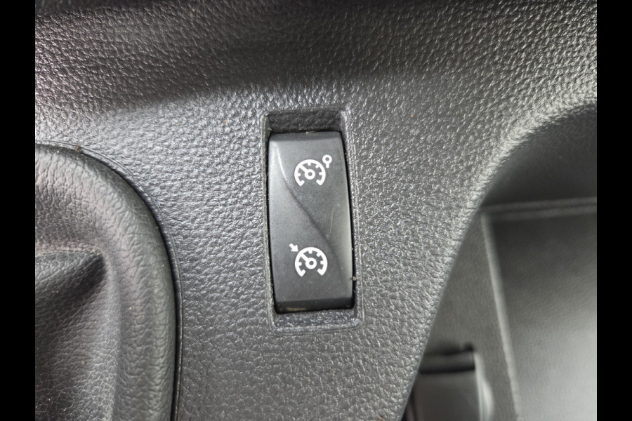 Peugeot Boxer /Renault Master 2.3 dCi L2H2 DC 7-Persoons Airco Cruisecontrol 136Pk Dubbelcabine