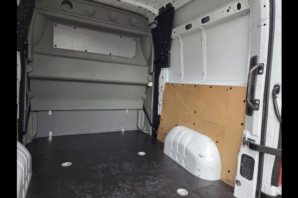 Peugeot Boxer /Renault Master 2.3 dCi L2H2 DC 7-Persoons Airco Cruisecontrol 136Pk Dubbelcabine
