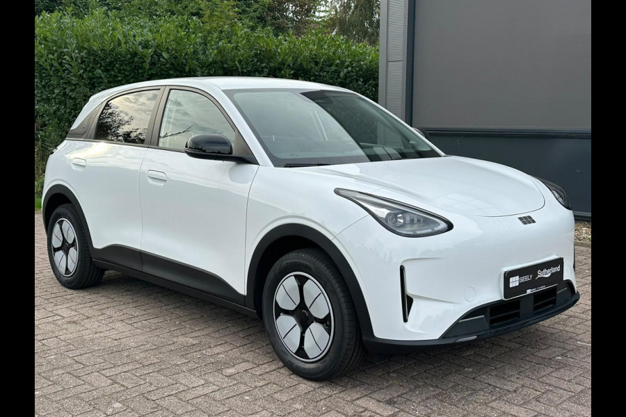 GEELY E2 Max 47.14 kWh 81 PK |  252 Km actieradius | Verwarmbare voorstoelen en stuurwiel | Achteruitrijcamera en parkeersensoren achter | 8,8″ digitaal instrumentenpaneel en 14,6″ multimediascherm met Flyme Auto | 2026