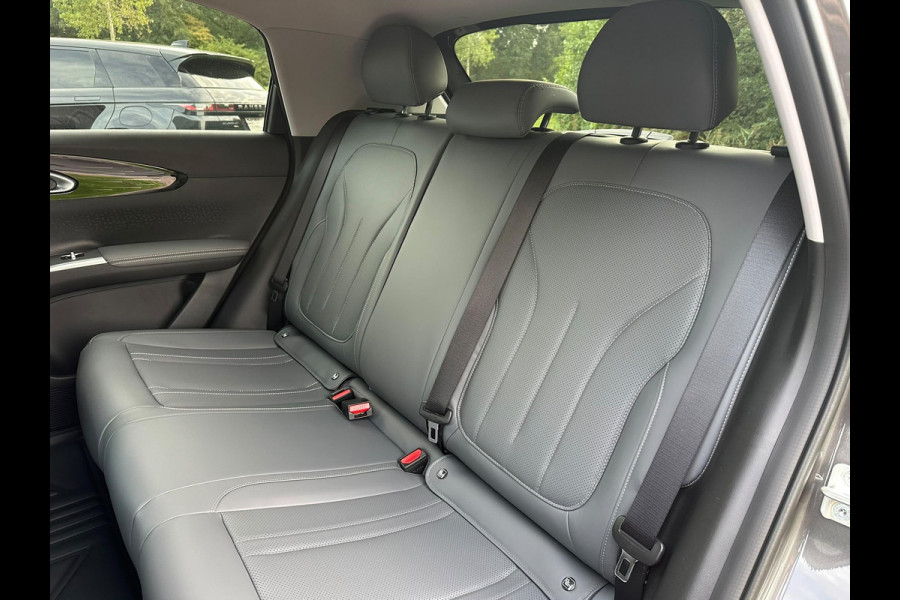 GEELY E2 Max 47.14 kWh 81 PK |  252 Km actieradius | Verwarmbare voorstoelen en stuurwiel | Achteruitrijcamera en parkeersensoren achter | 8,8″ digitaal instrumentenpaneel en 14,6″ multimediascherm met Flyme Auto | 2026