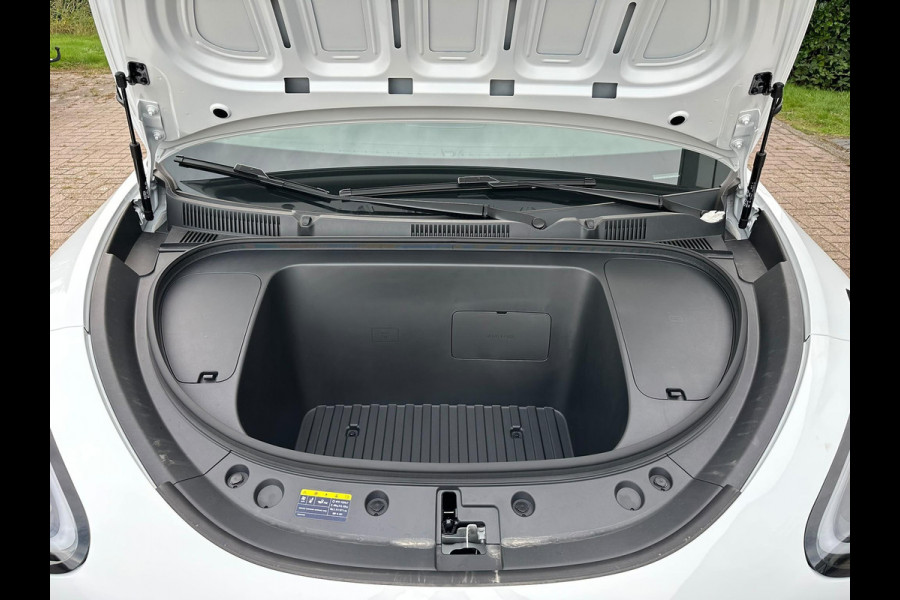 GEELY E2 Max 47.14 kWh 81 PK |  252 Km actieradius | Verwarmbare voorstoelen en stuurwiel | Achteruitrijcamera en parkeersensoren achter | 8,8″ digitaal instrumentenpaneel en 14,6″ multimediascherm met Flyme Auto | 2026