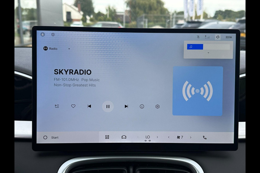 GEELY E2 Max 47.14 kWh 81 PK |  252 Km actieradius | Verwarmbare voorstoelen en stuurwiel | Achteruitrijcamera en parkeersensoren achter | 8,8″ digitaal instrumentenpaneel en 14,6″ multimediascherm met Flyme Auto | 2026