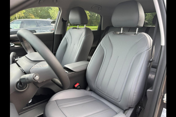 GEELY E2 Max 47.14 kWh 81 PK |  252 Km actieradius | Verwarmbare voorstoelen en stuurwiel | Achteruitrijcamera en parkeersensoren achter | 8,8″ digitaal instrumentenpaneel en 14,6″ multimediascherm met Flyme Auto | 2026