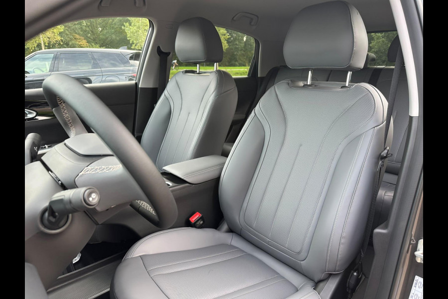 GEELY E2 Max 47.14 kWh 81 PK |  252 Km actieradius | Verwarmbare voorstoelen en stuurwiel | Achteruitrijcamera en parkeersensoren achter | 8,8″ digitaal instrumentenpaneel en 14,6″ multimediascherm met Flyme Auto | 2026