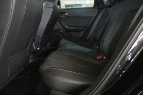 CUPRA CUPRA LEON SP 2.0 TSI 311 pk PANO/CARPLAY/MEM/KEYLESS/VOL