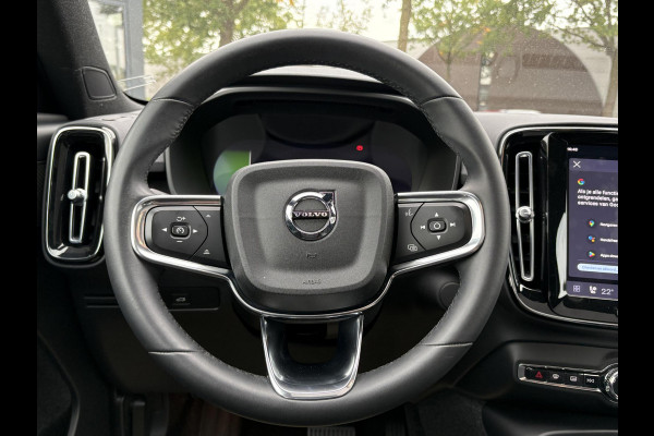 Volvo C40 Recharge Ultimate 69 kWh WAMTEPOMP | STOEL/STUURVERWARMING | SOH 93% | 360° CAMERA | ELEKTRISCHE ACHTERKLEP