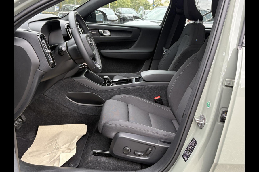 Volvo C40 Recharge Ultimate 69 kWh WAMTEPOMP | STOEL/STUURVERWARMING | SOH 93% | 360° CAMERA | ELEKTRISCHE ACHTERKLEP