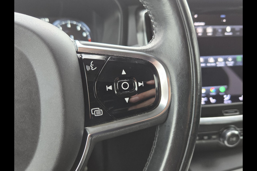 Volvo V60 2.0 B3 Inscription | Trekhaak| Comfort Stoelen| Dealer onderhouden|