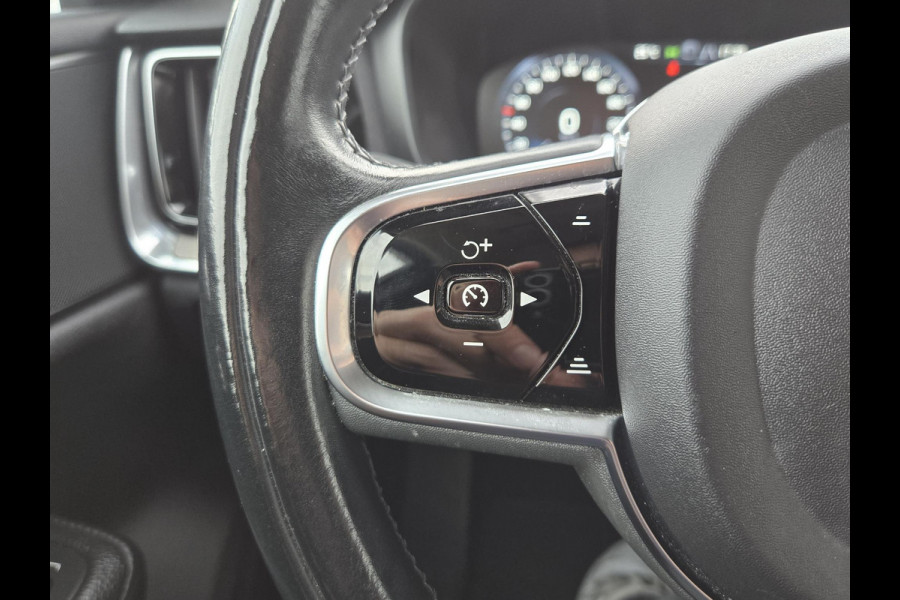 Volvo V60 2.0 B3 Inscription | Trekhaak| Comfort Stoelen| Dealer onderhouden|