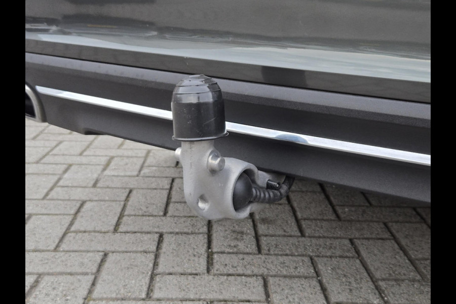 Volvo V60 2.0 B3 Inscription | Trekhaak| Comfort Stoelen| Dealer onderhouden|