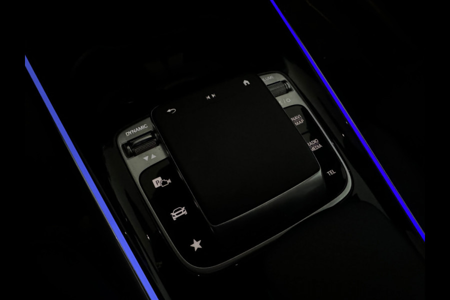 Mercedes-Benz Glb 250 AMG 4MATIC Pano|Sfeer|360 Camera|Stoelverwarming