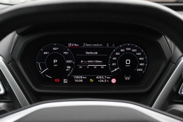 Audi Q4 e-tron 35 Advanced edition 55 kWh / SoH 93,1% / Camera / Leder / Keyless / Matrix LED / 20'' / Warmtepomp / Elektr. Bestuurdersstoel / Stoelverwarming / DAB / ACC