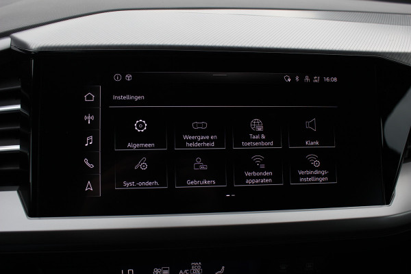 Audi Q4 e-tron 35 Advanced edition 55 kWh / SoH 93,1% / Camera / Leder / Keyless / Matrix LED / 20'' / Warmtepomp / Elektr. Bestuurdersstoel / Stoelverwarming / DAB / ACC