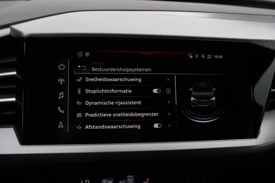 Audi Q4 e-tron 35 Advanced edition 55 kWh / SoH 93,1% / Camera / Leder / Keyless / Matrix LED / 20'' / Warmtepomp / Elektr. Bestuurdersstoel / Stoelverwarming / DAB / ACC