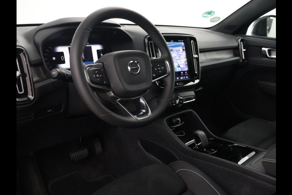 Volvo C40 SINGLE MOTOR EXTENDED RANGE PLUS 82 kWh 97% SOH + ELEK. TREKHAAK | 20 INCH | PANORAMA | CAMERA